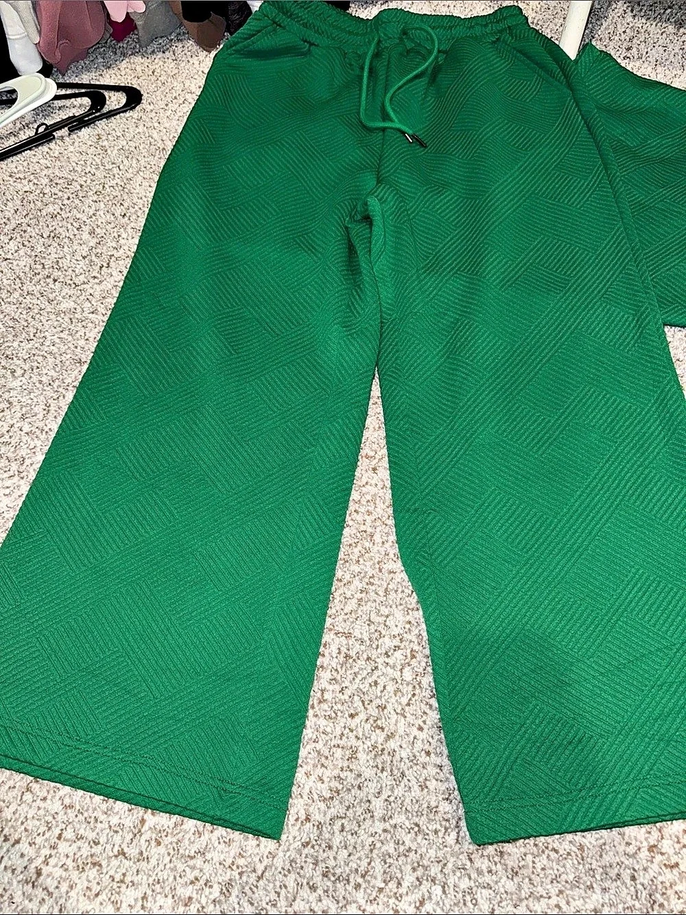 Green Geometric Two-Piece Set Size Large Like New